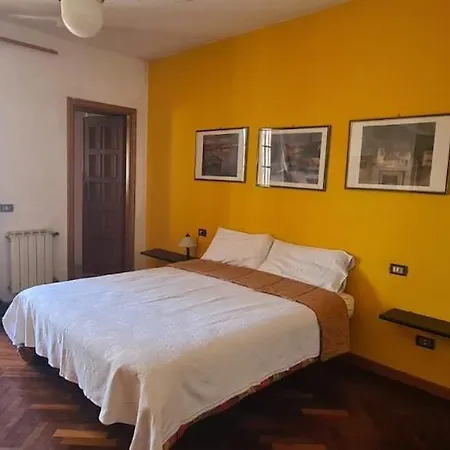Lovely 5 Bedrooms Viareggina, With Garden Appartamento