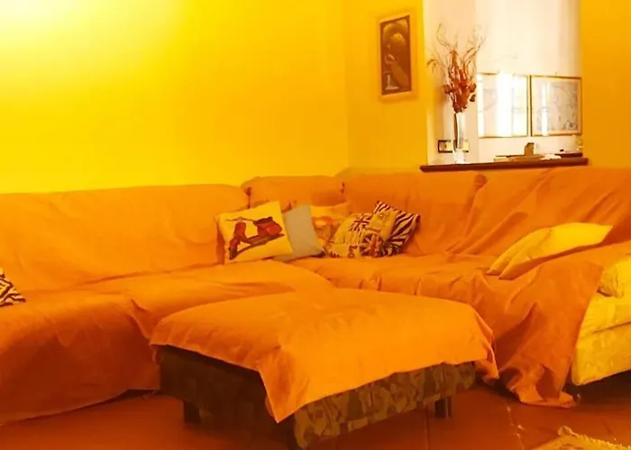 Lovely 5 Bedrooms Viareggina, With Garden Apartment Viareggio